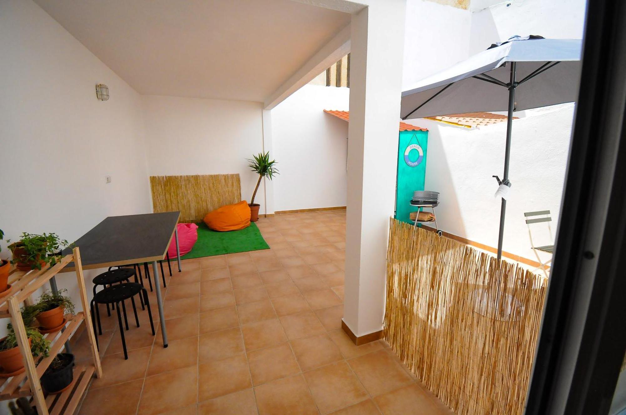 Surf Vibe Guest House Faro Ngoại thất bức ảnh